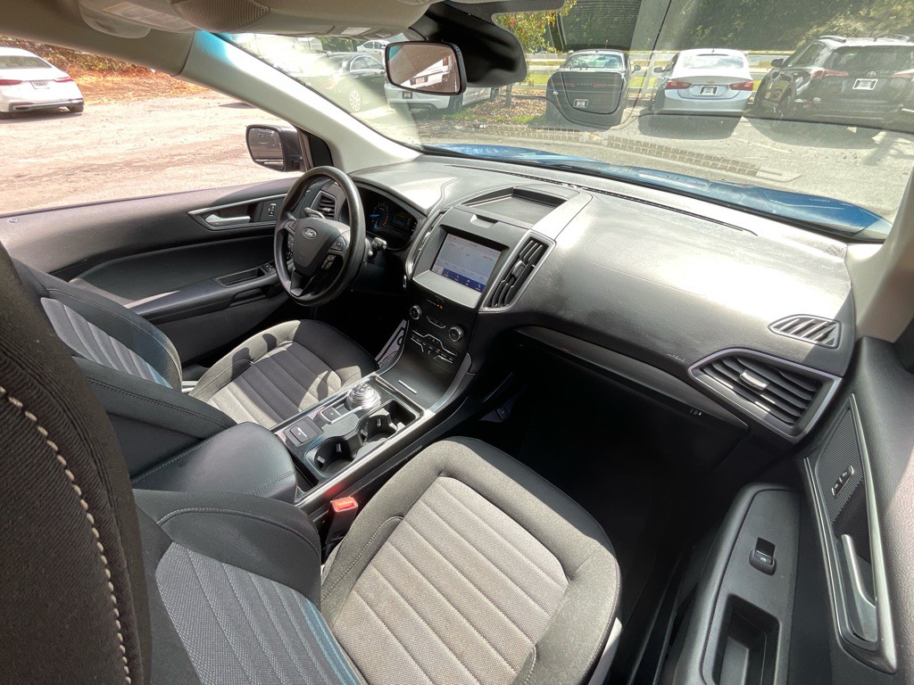 2020 Ford Edge Image 18