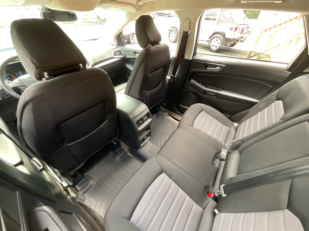 2020 Ford Edge Image 29