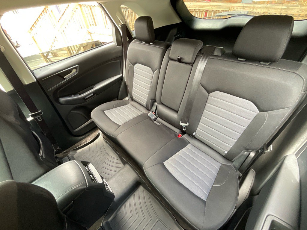 2020 Ford Edge Image 30