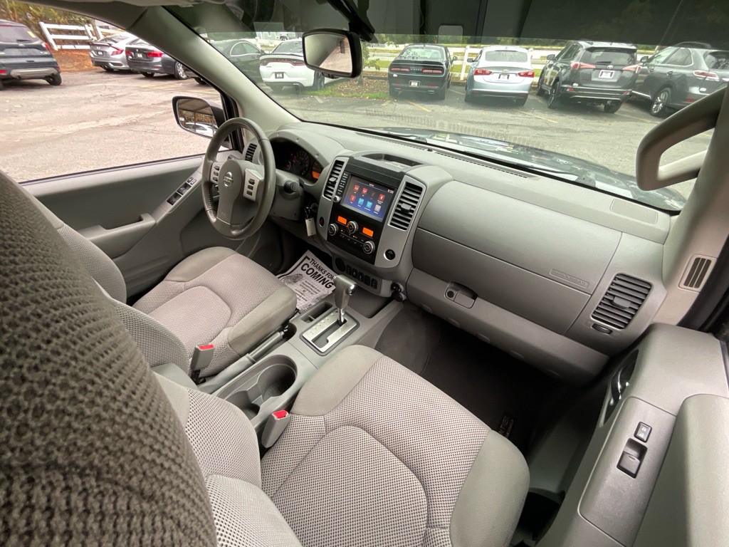 2019 Nissan Frontier Image 18