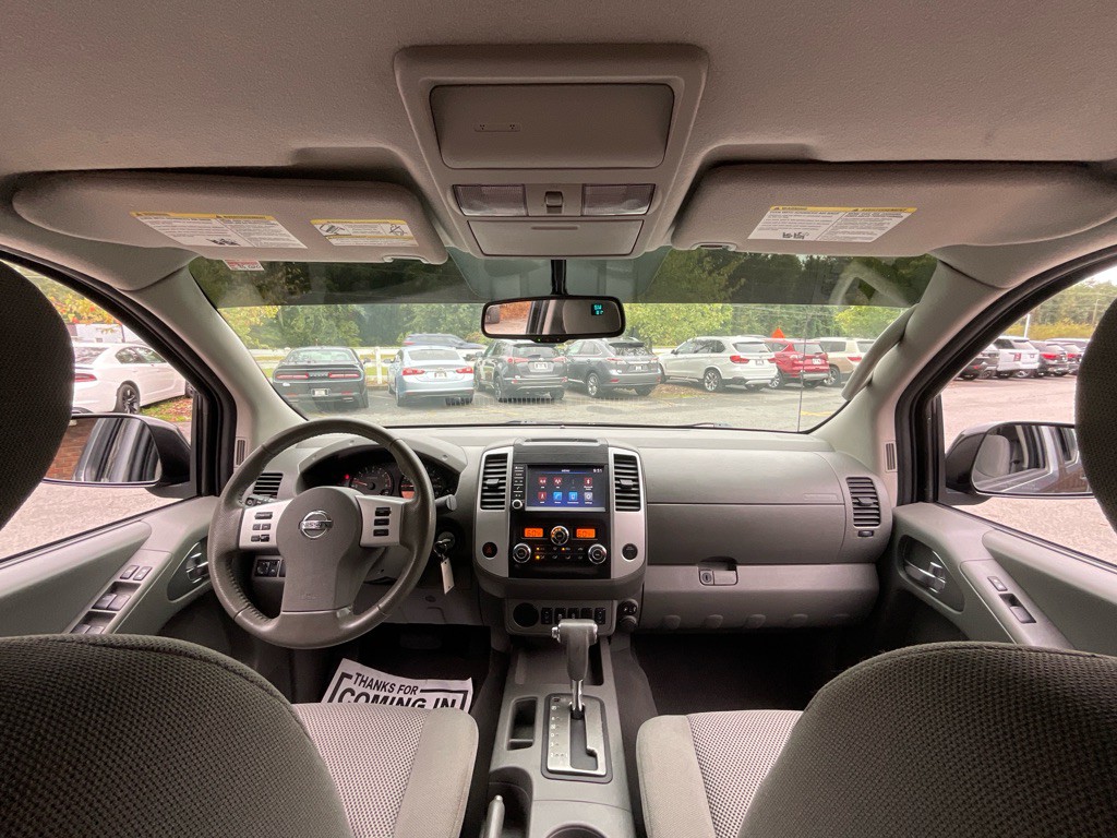 2019 Nissan Frontier Image 20