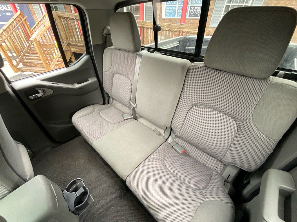 2019 Nissan Frontier Image 30
