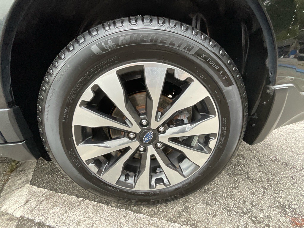 2016 Subaru Outback Image 12