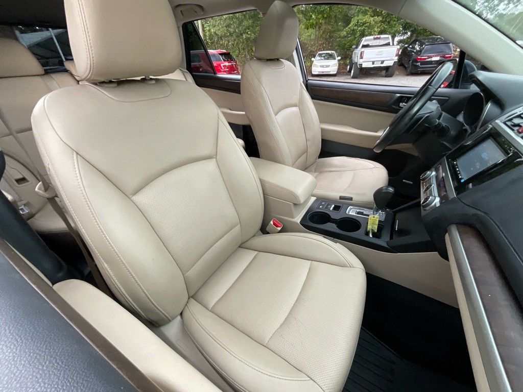 2016 Subaru Outback Image 19