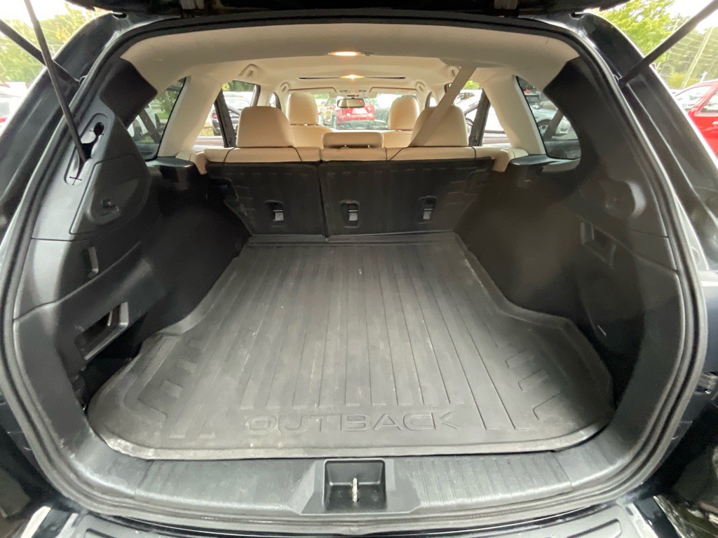 2016 Subaru Outback Image 38