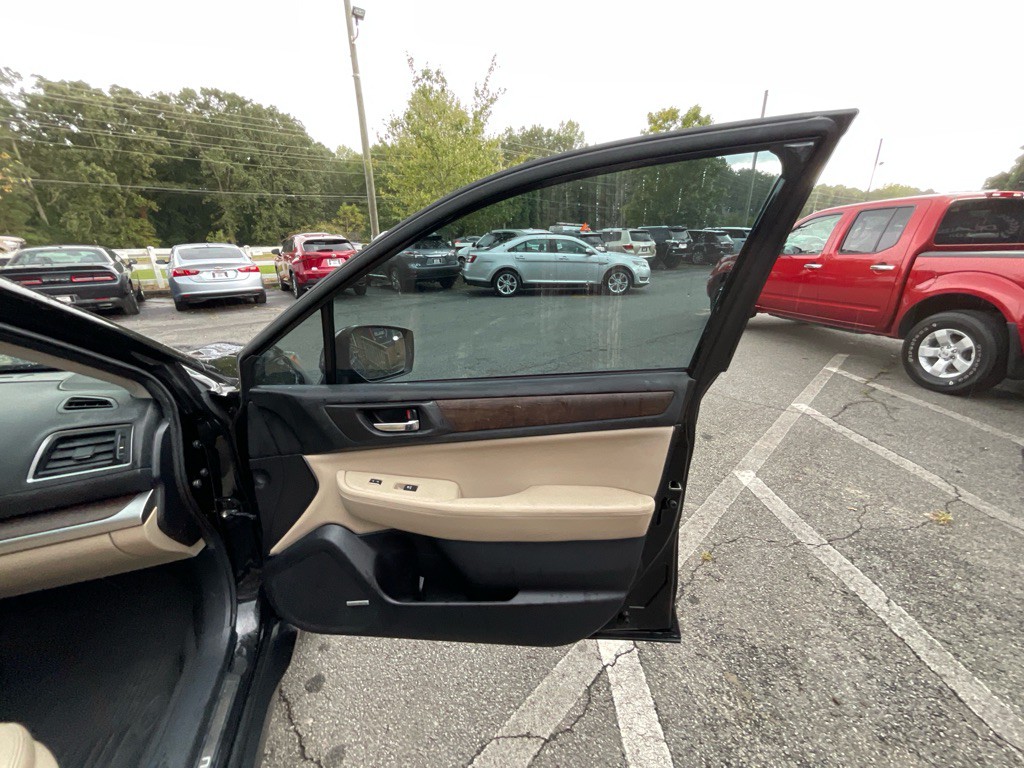 2016 Subaru Outback Image 46