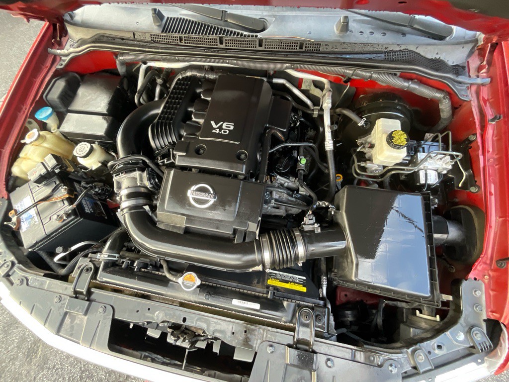 2012 Nissan Frontier Image 13