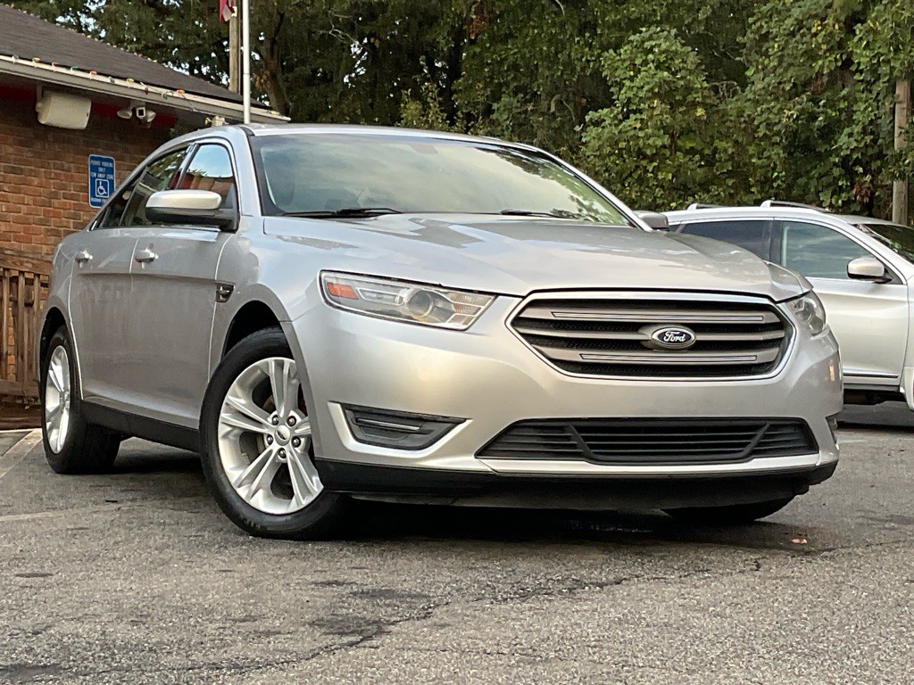2013 Ford Taurus Image 3