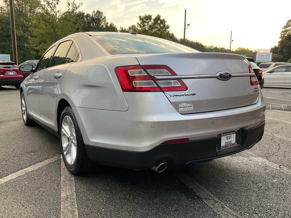 2013 Ford Taurus Image 7