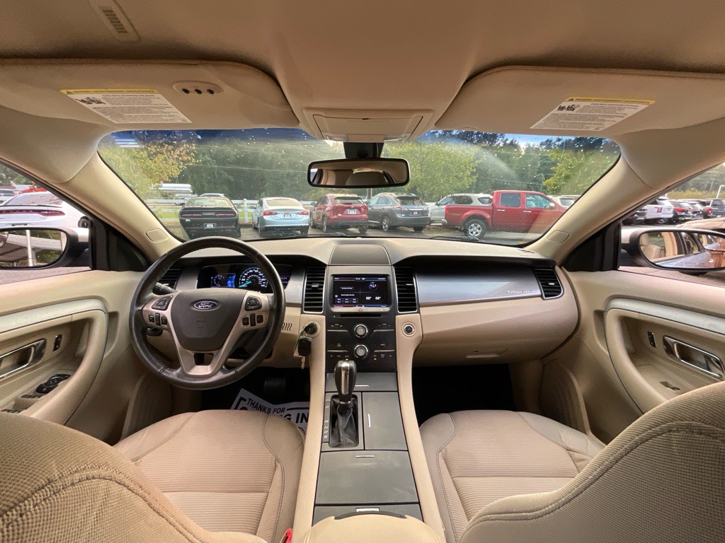 2013 Ford Taurus Image 20