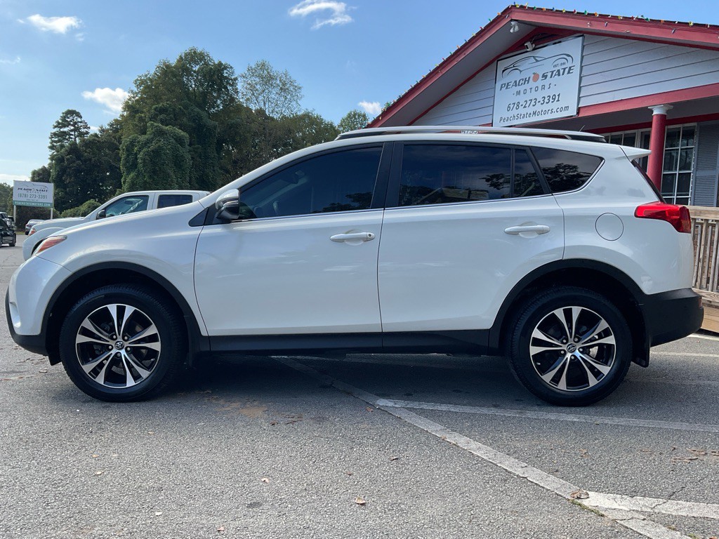 2015 Toyota Rav4 Image 8