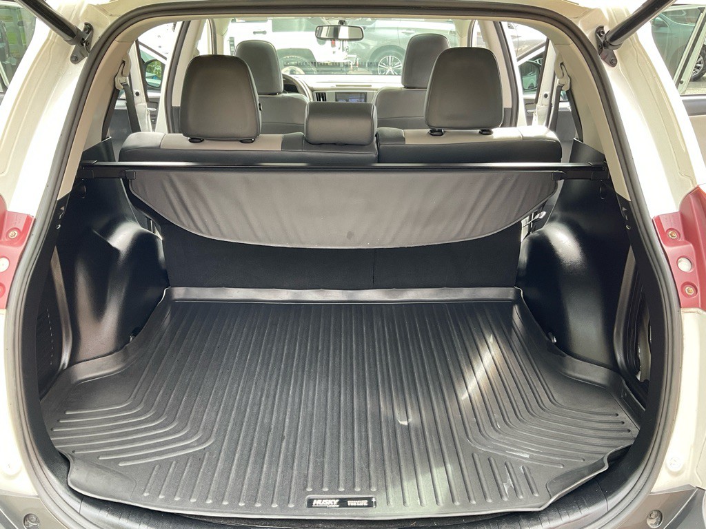 2015 Toyota Rav4 Image 35