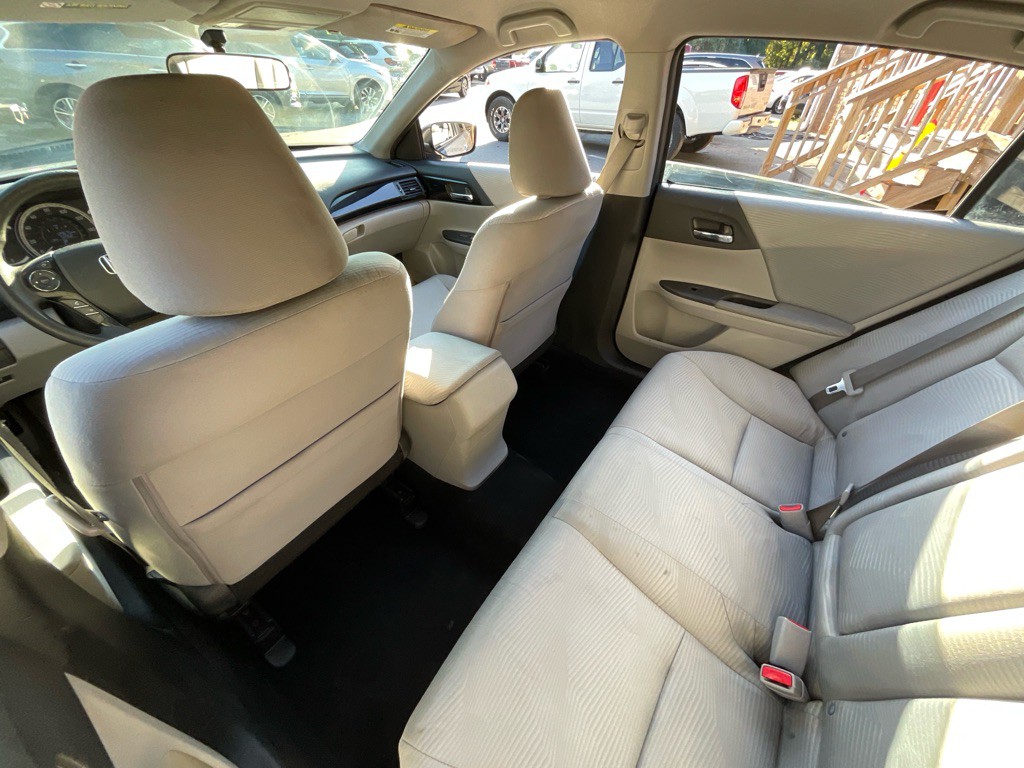 2017 Honda Accord Image 44