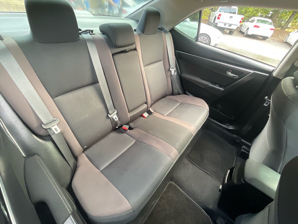 2019 Toyota Corolla Image 32