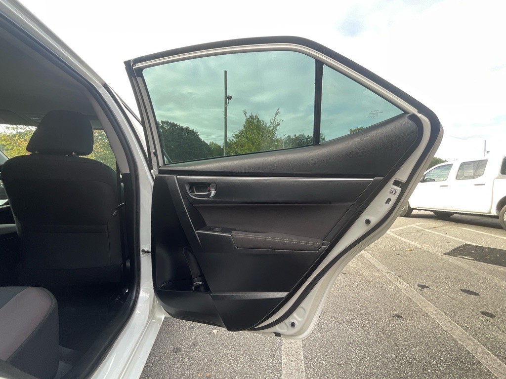 2019 Toyota Corolla Image 41