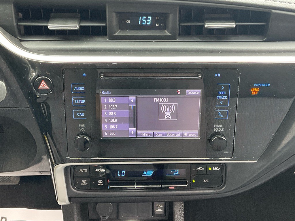 2019 Toyota Corolla Image 18