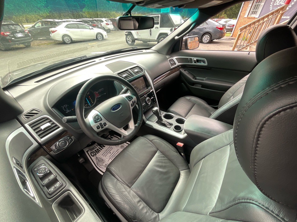 2014 Ford Explorer Image 14