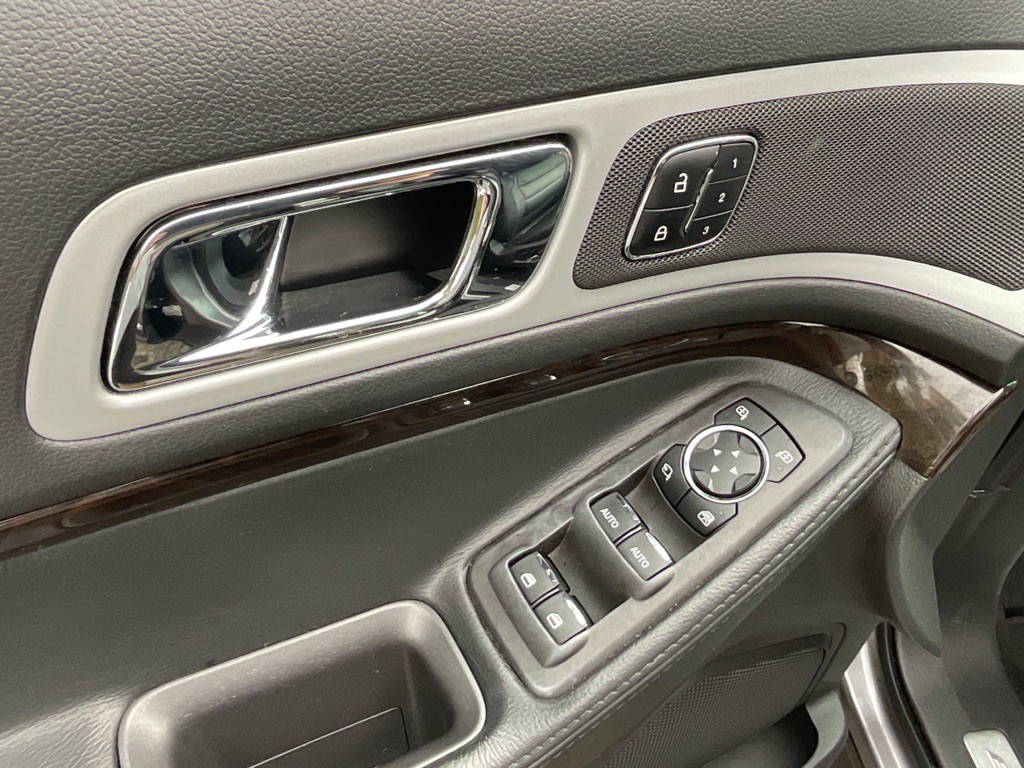 2014 Ford Explorer Image 37