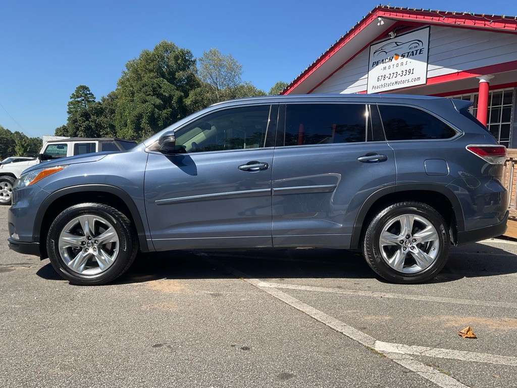 2016 Toyota Highlander Image 8