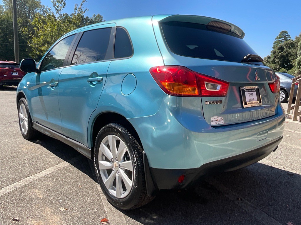 2013 Mitsubishi Outlander Image 7