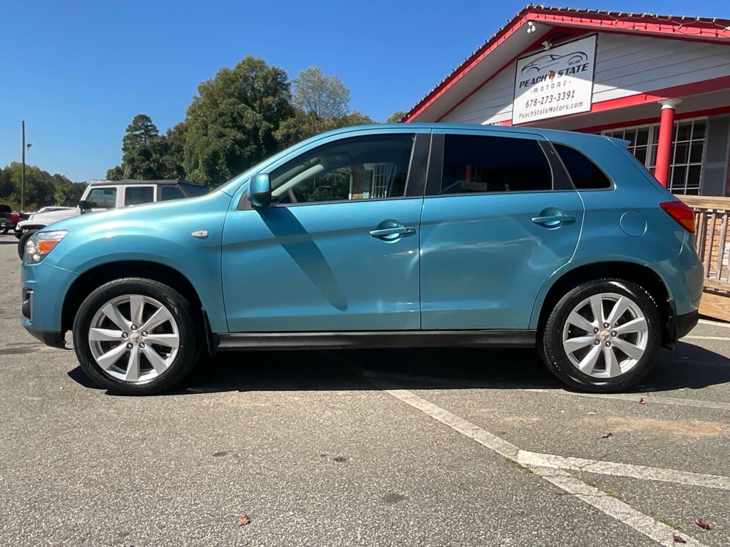 2013 Mitsubishi Outlander Image 8