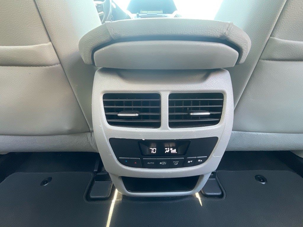 2016 Acura MDX Image 32