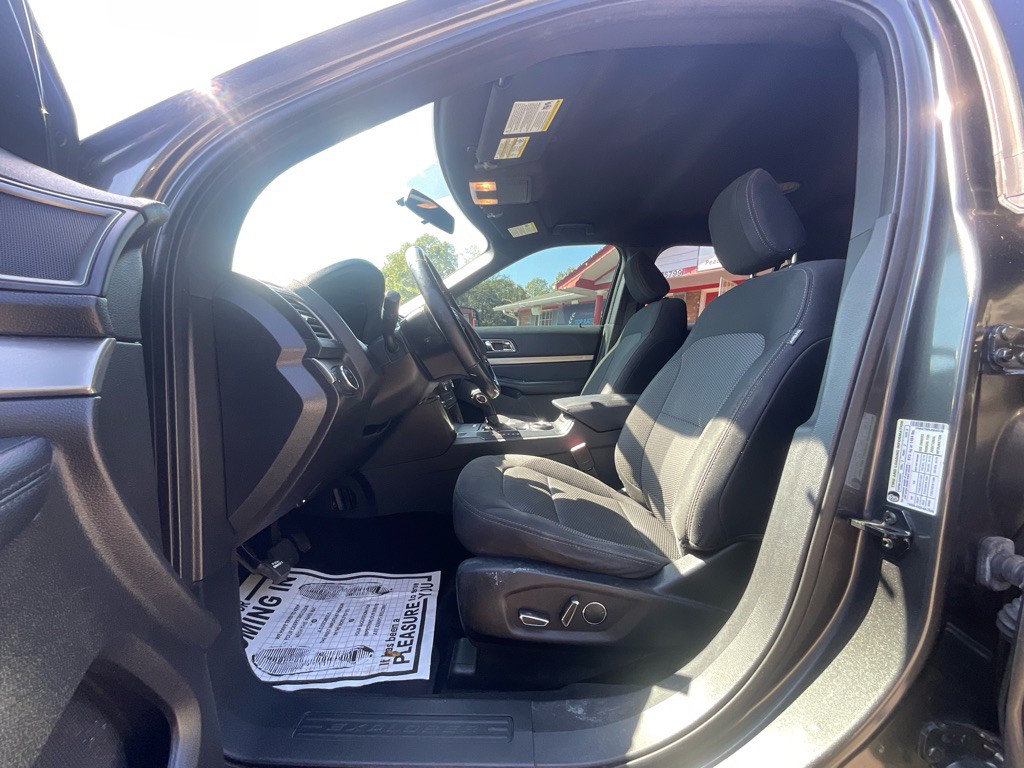 2018 Ford Explorer Image 14