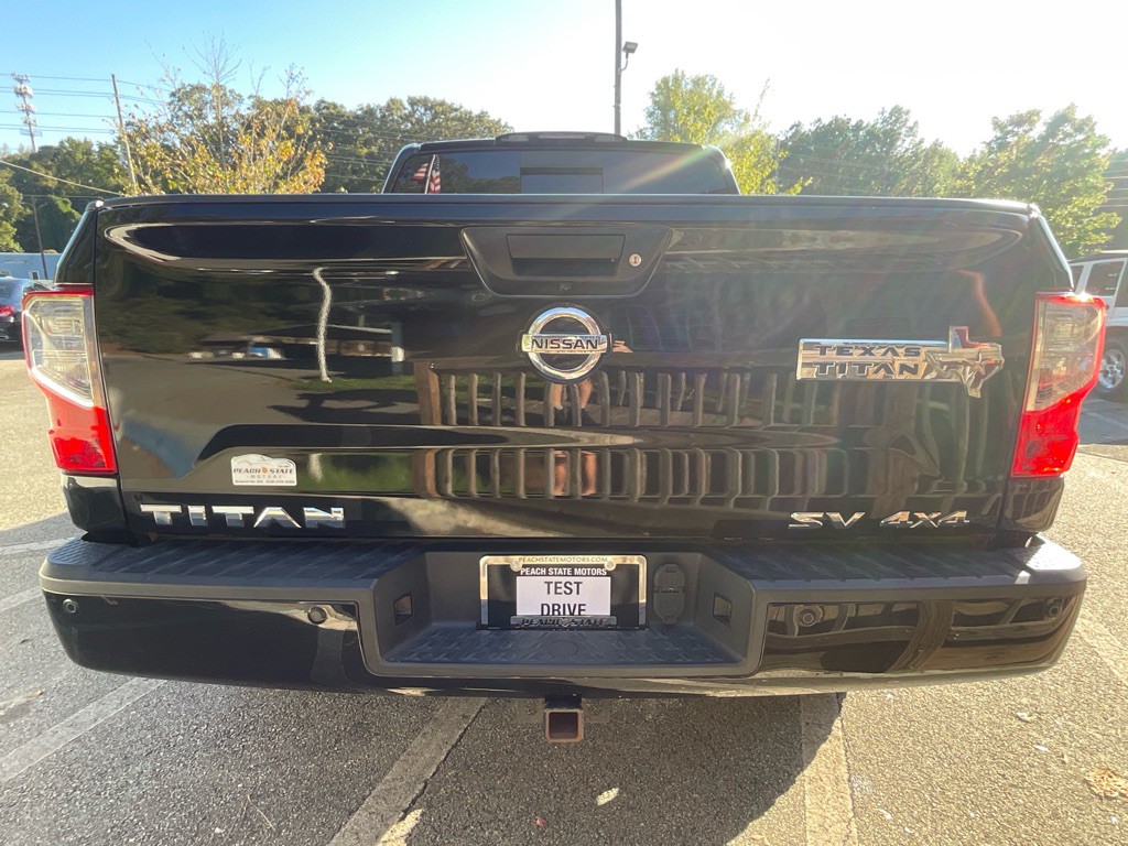 2018 Nissan Titan Image 6