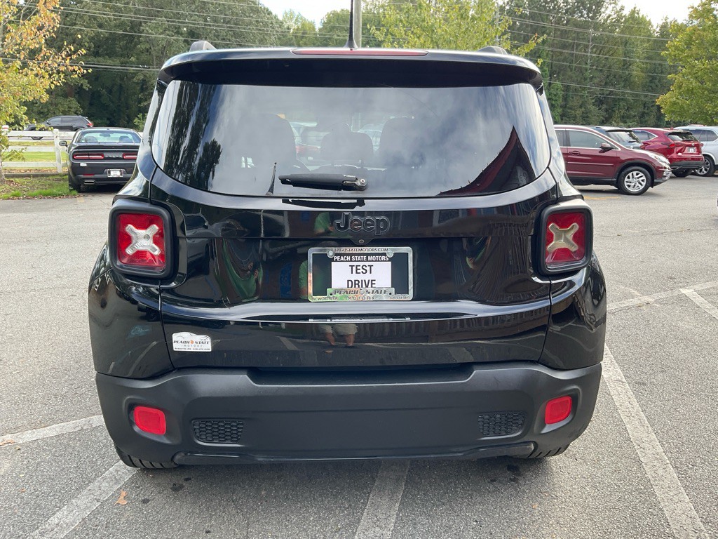 2017 Jeep Renegade Image 6