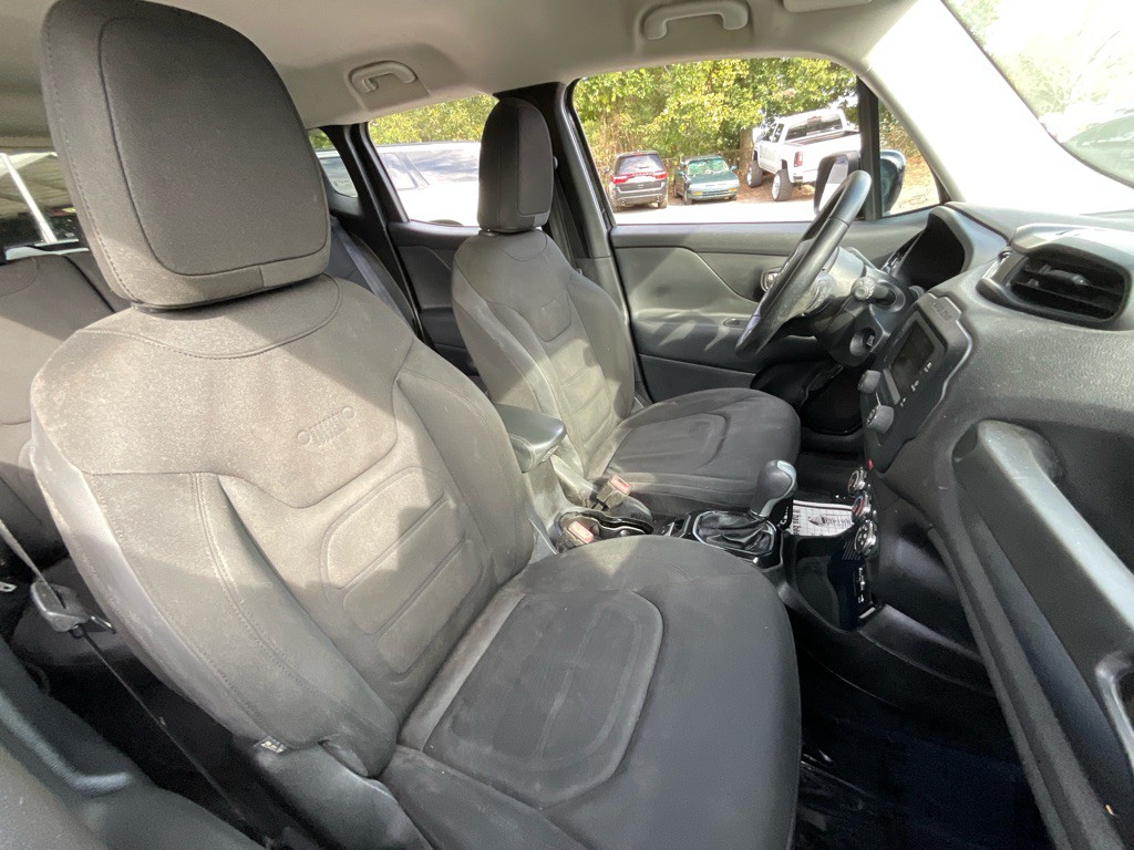 2017 Jeep Renegade Image 19