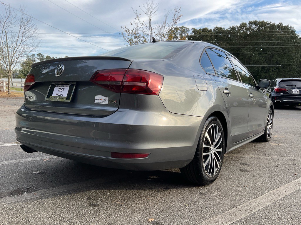 2016 Volkswagen Jetta Image 5