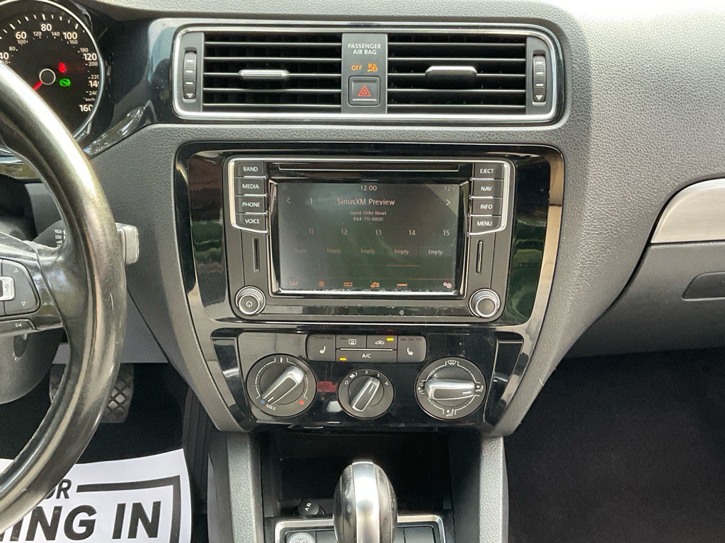 2016 Volkswagen Jetta Image 22