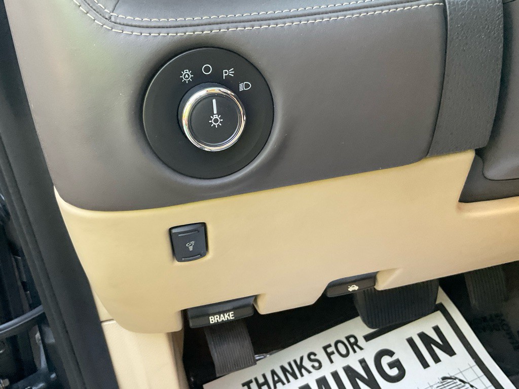 2015 Lincoln Navigator Image 46