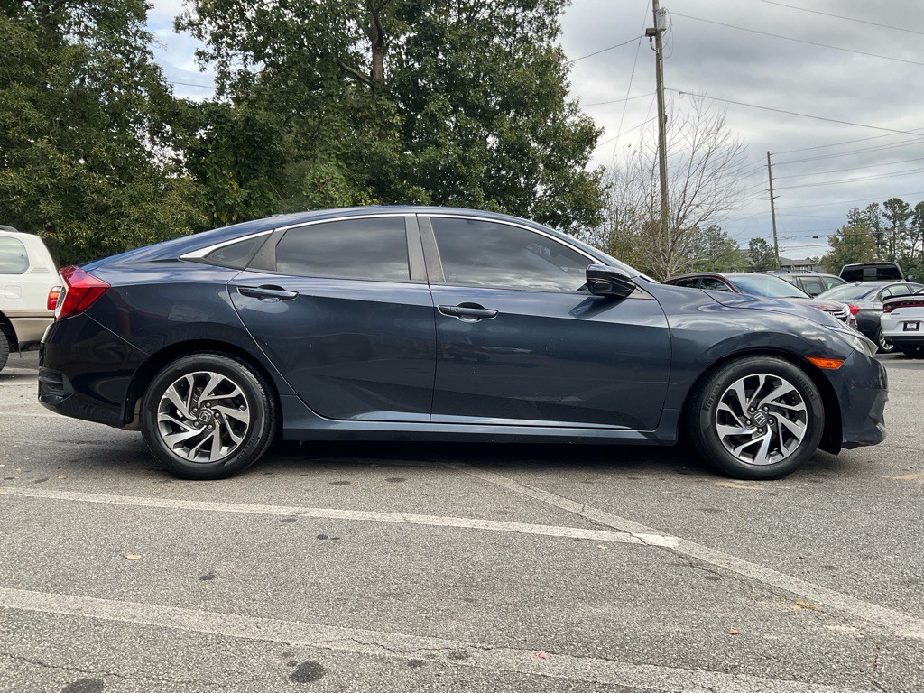 2017 Honda Civic Image 4
