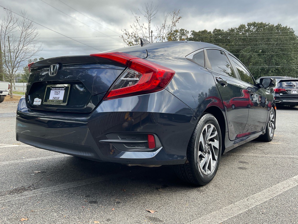 2017 Honda Civic Image 5