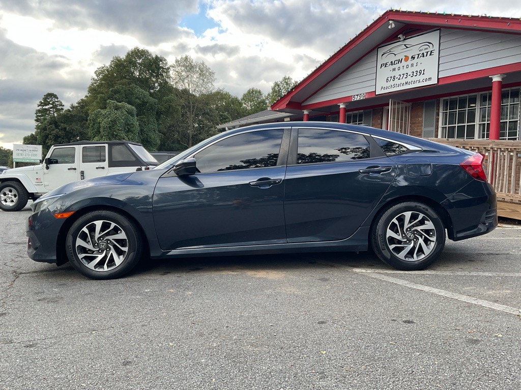 2017 Honda Civic Image 8