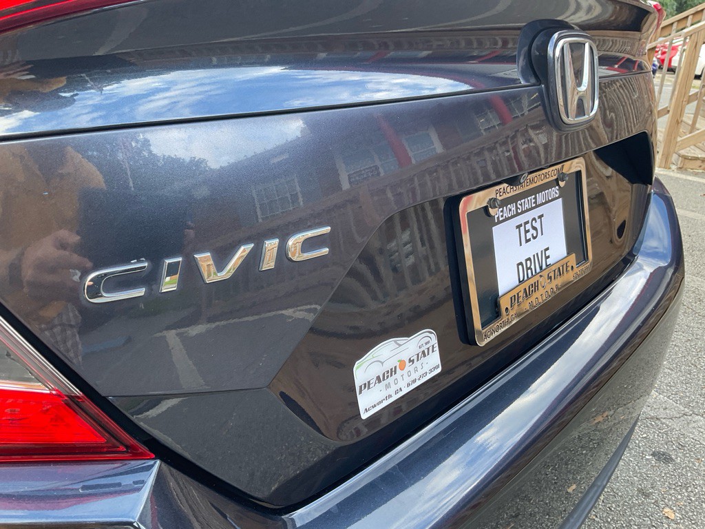 2017 Honda Civic Image 9