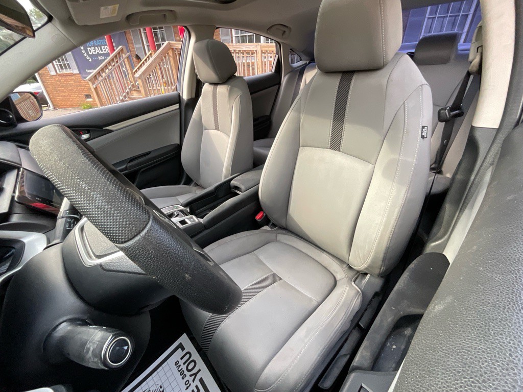 2017 Honda Civic Image 15