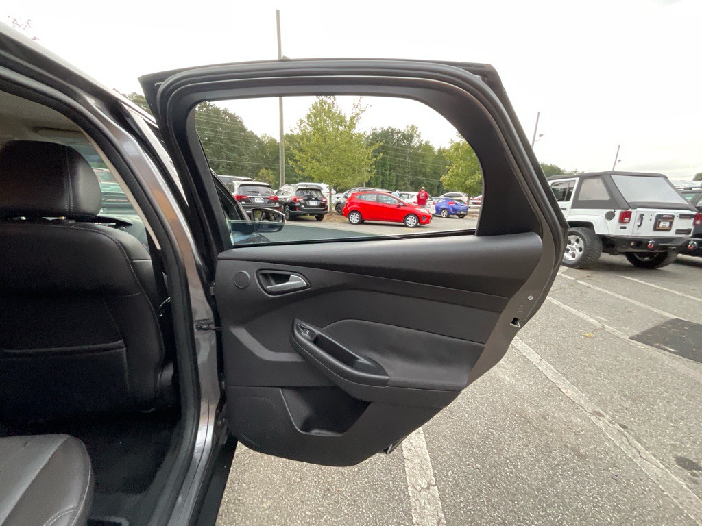 2014 Ford Focus Image 39