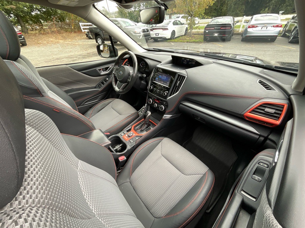 2019 Subaru Forester Image 18