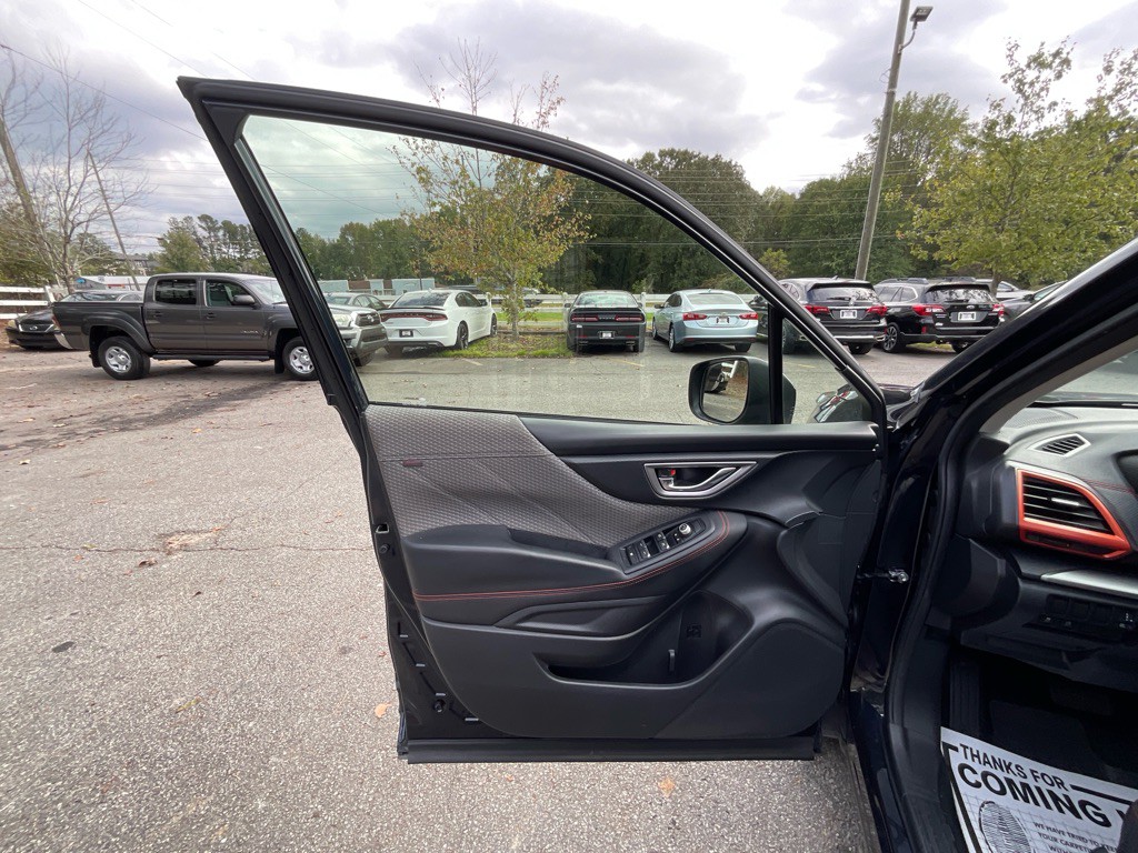 2019 Subaru Forester Image 40