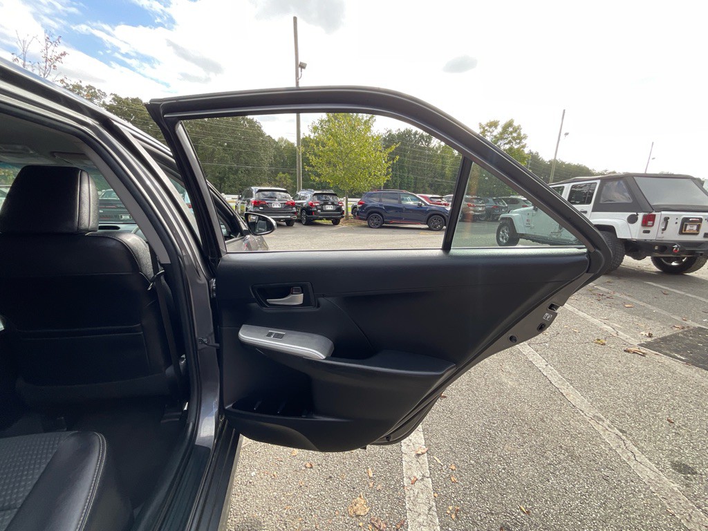 2014 Toyota Camry Image 41