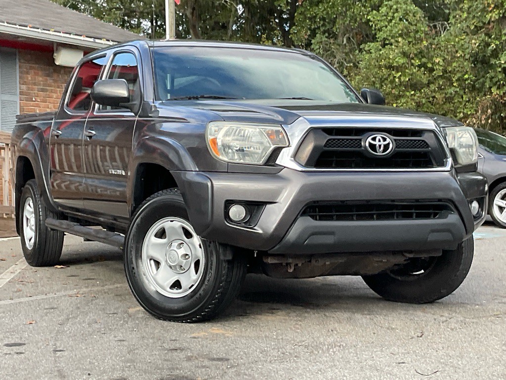 2015 Toyota Tacoma Image 3