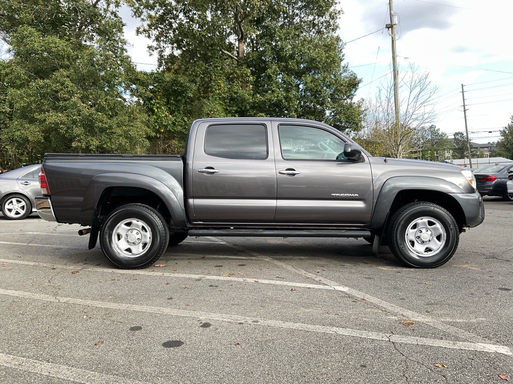 2015 Toyota Tacoma Image 4