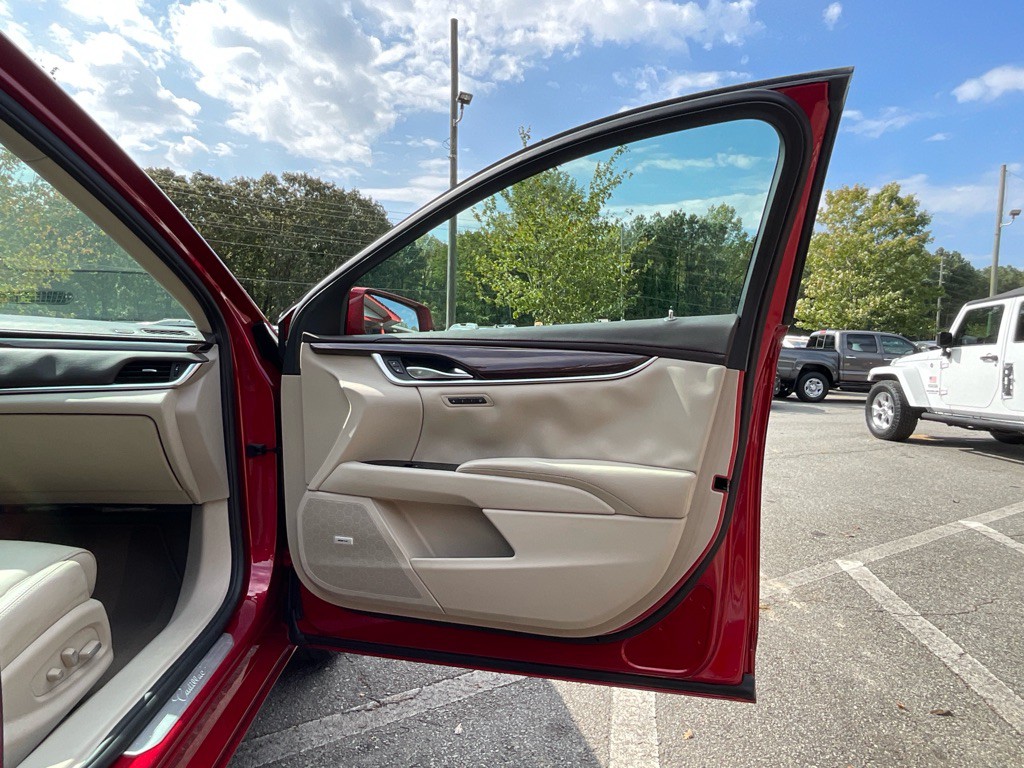 2014 Cadillac XTS Image 38