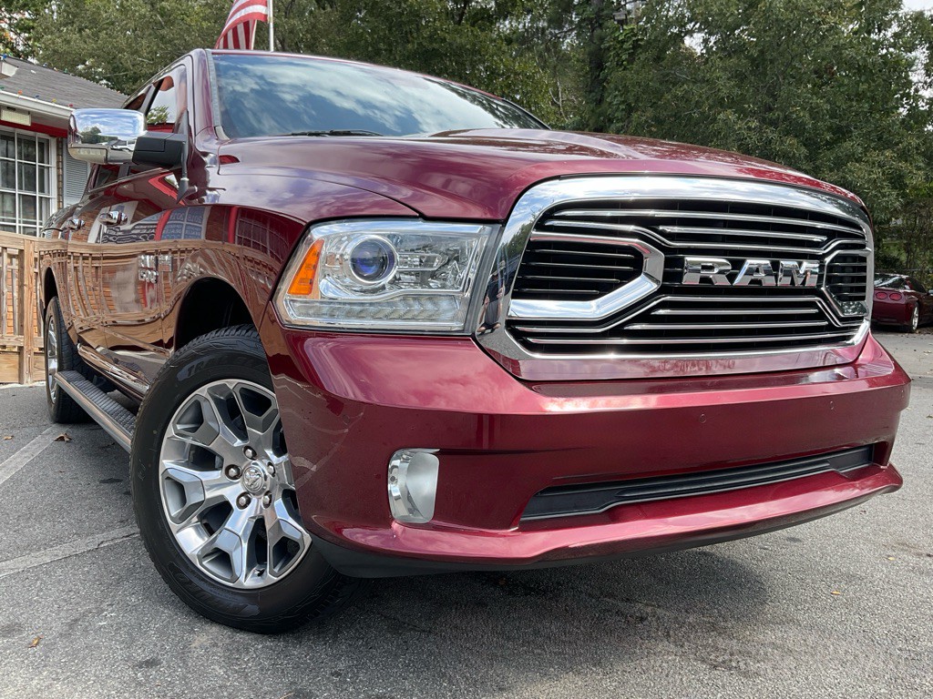 2017 RAM 1500 Image 3