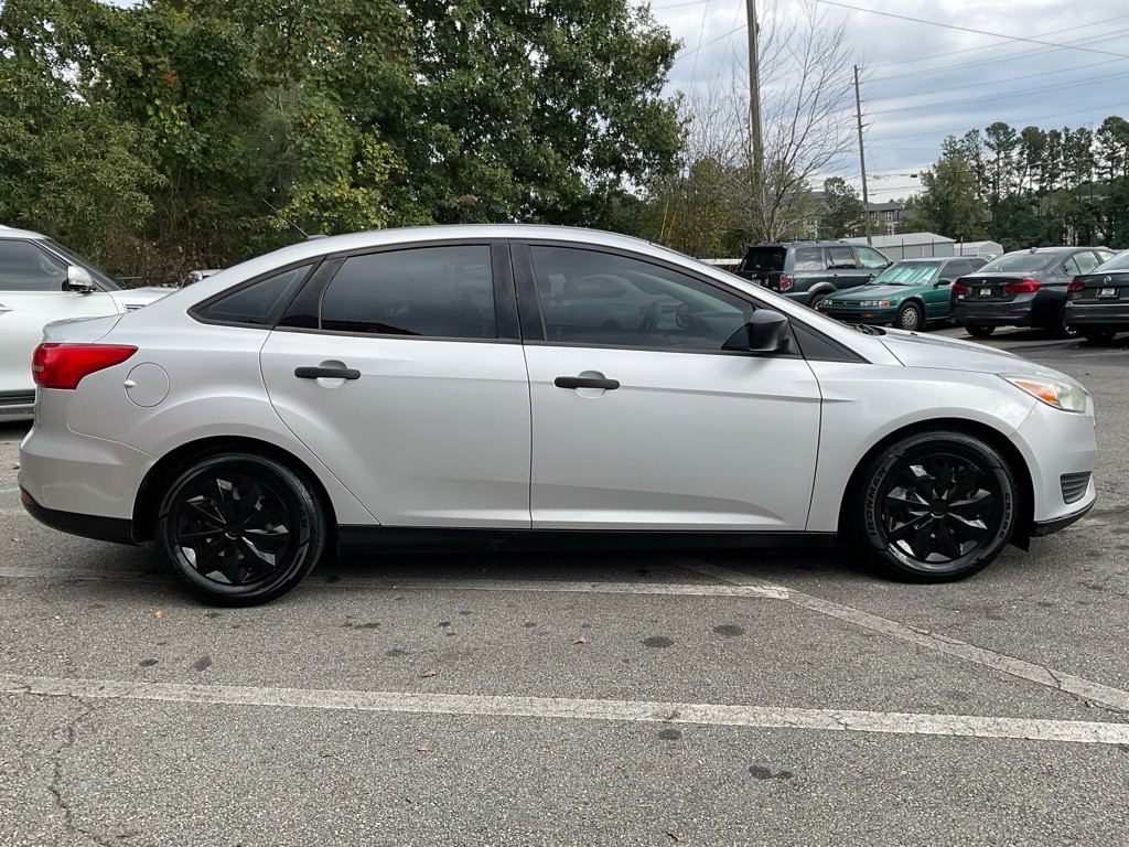 2015 Ford Focus Image 4