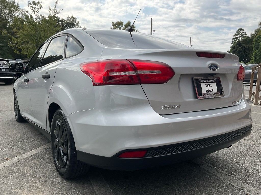 2015 Ford Focus Image 7