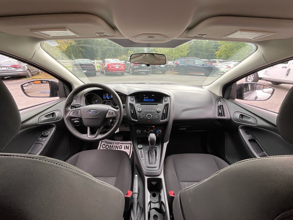 2015 Ford Focus Image 19