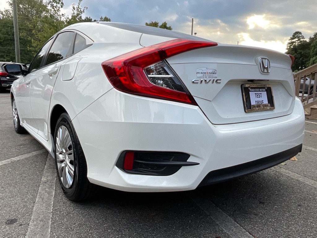 2018 Honda Civic Image 7